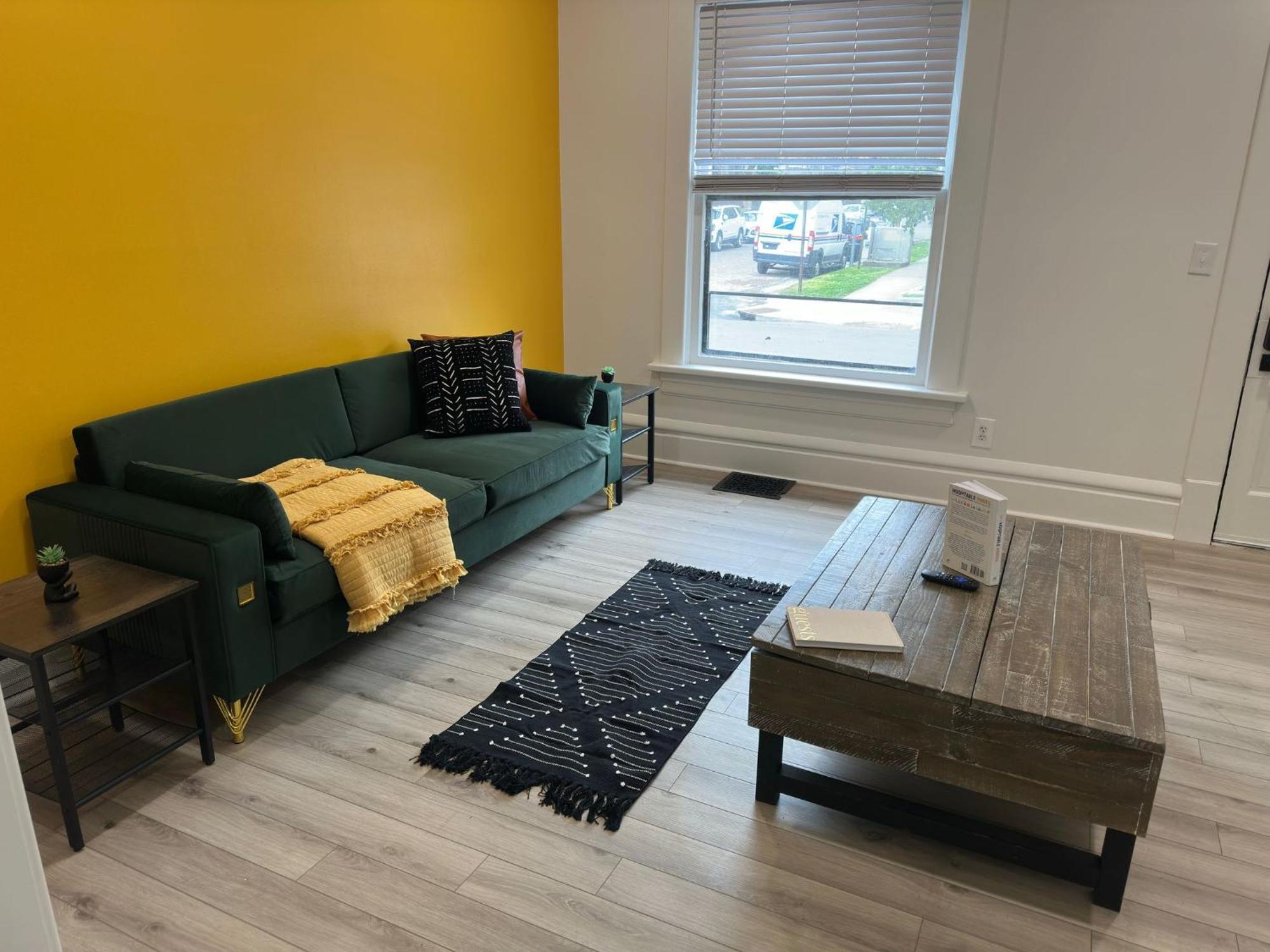 Short North Convention King Bed Free Parking!