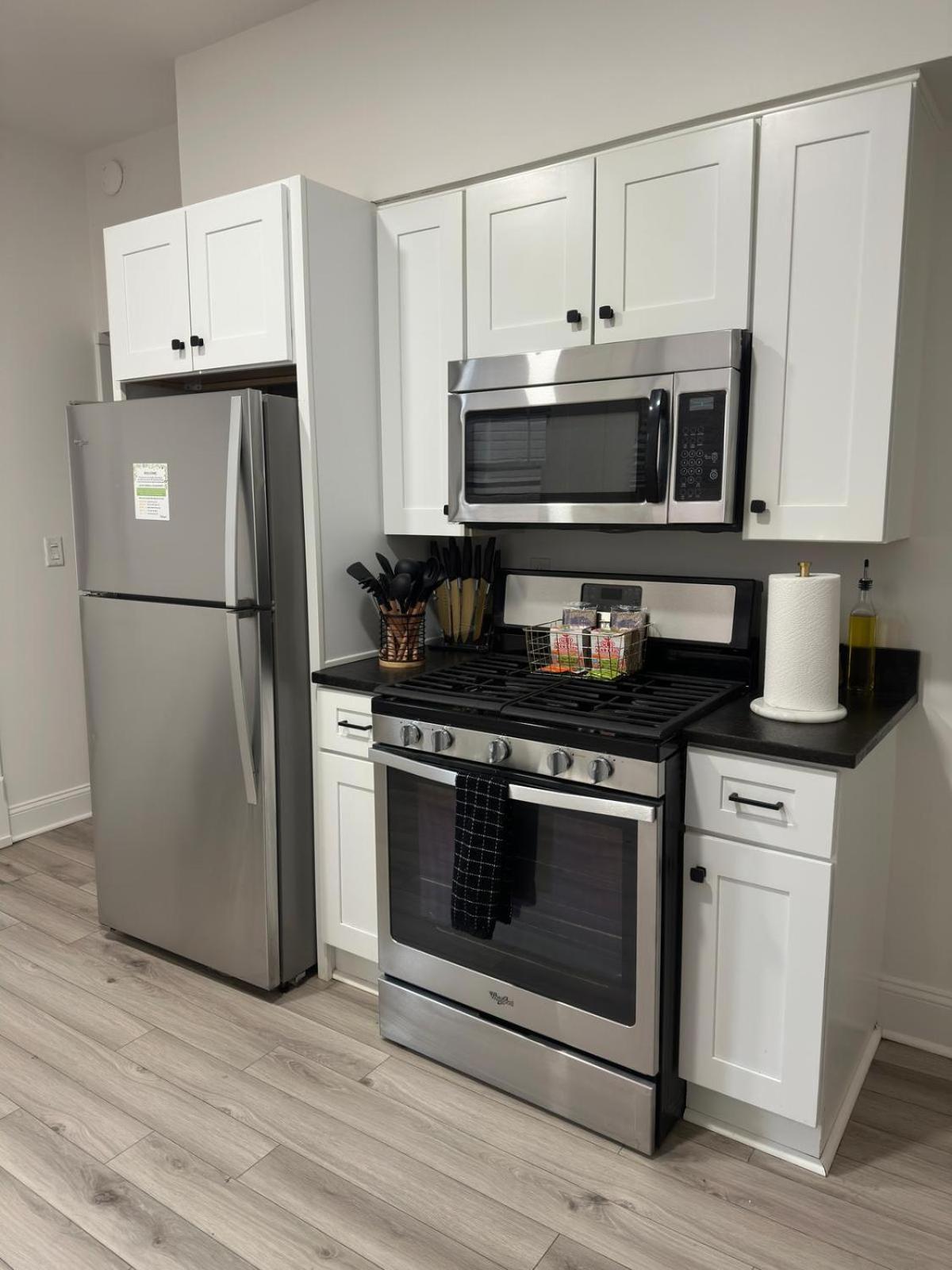 Short North Convention King Bed Free Parking! Columbus