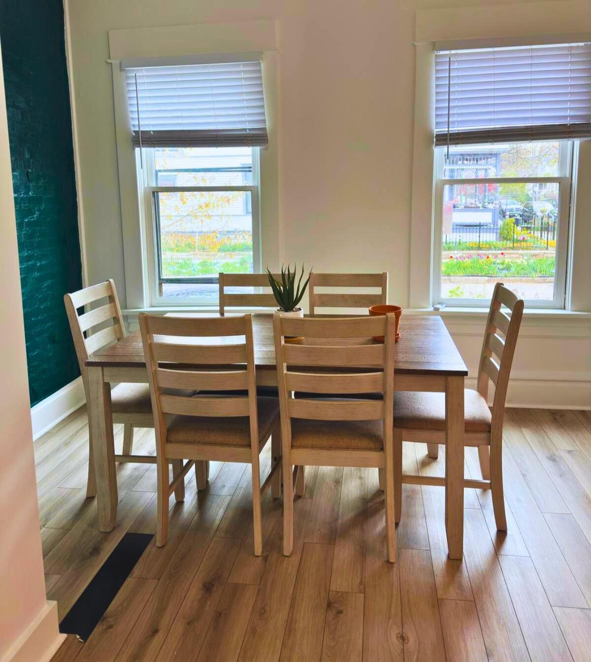 Short North Convention King Bed Free Parking! Holiday home *